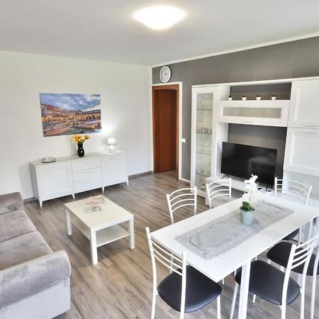 代森扎诺-德尔加达Welcome House Desenzano Center公寓 外观 照片