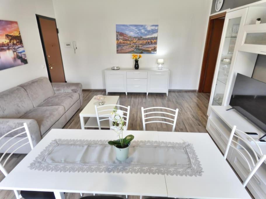 代森扎诺-德尔加达Welcome House Desenzano Center公寓 外观 照片